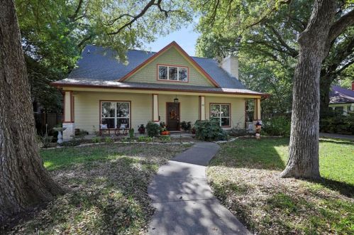 707 Main St, Waxahachie, TX 75165-3239