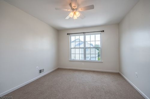 1 Crestview Dr, Hackettstown NJ  07840-5673 exterior