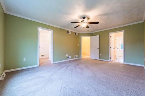 226 Tacoma Ave, Latrobe PA  15650-1237 exterior