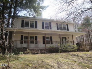 664 Monroe Tpke, Upper Stepney CT  06468-1963 exterior