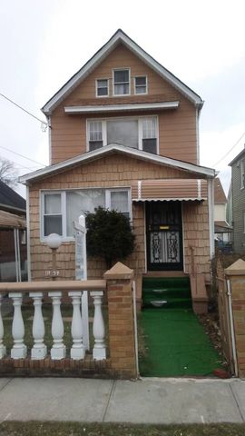 11134 133rd St, Jamaica, NY 11420-1715