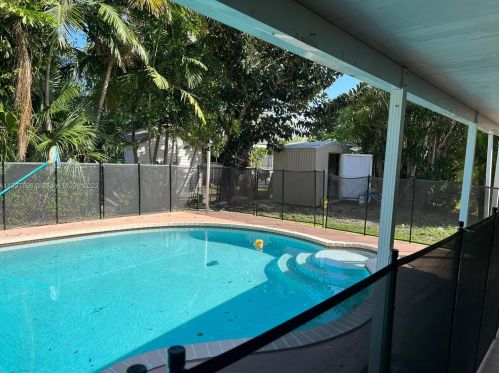 16311 104th Ave, Miami, FL 33157-3012