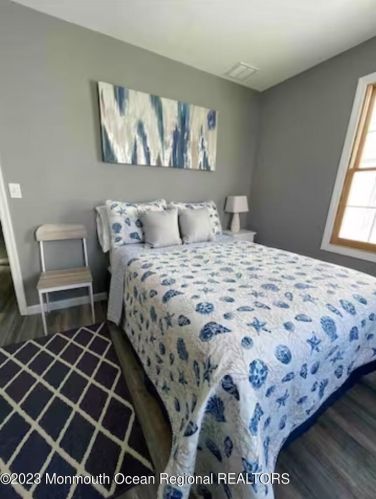 318 Hamilton Ave, Pelican Island NJ  08751-2324 exterior