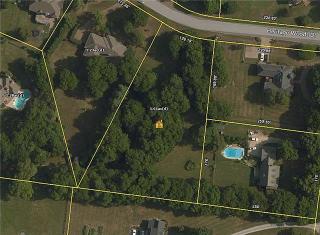 1005 Heritage Woods Dr, Hendersonville, TN 37075-8500