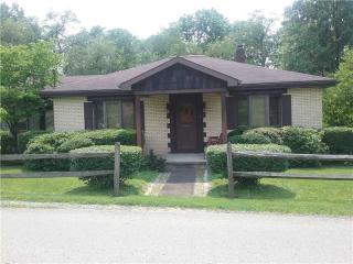216 Oglevee Ln, South Connellsville, PA 15425-3842