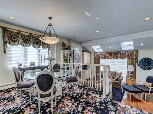 2563 Ocean Ave, North Bellmore NY  11710-3830 exterior