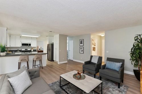 3460 Orangewood Ave, Rialto CA  92377-3604 exterior