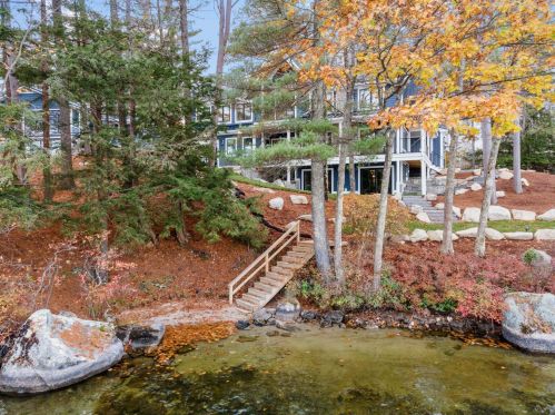 51 Keewaydin Dr, Alton NH  03810-4044 exterior