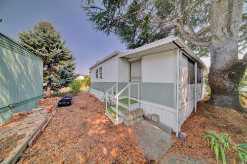 39 Cardinal Way, Santa Rosa CA  95409-4108 exterior