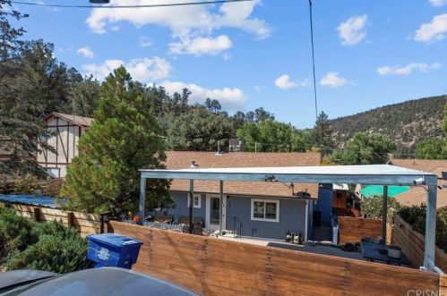 129 Pinon St, Frazier Park, CA 93225-9495