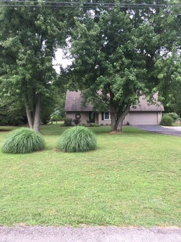 330 Windsor Pl, Brandenburg, KY 40108-9720