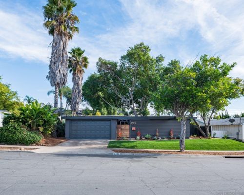 6623 Ballinger Ave, San Diego CA  92119-1822 exterior