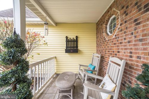 4 Walden Way, West Deptford, NJ 08096-6731