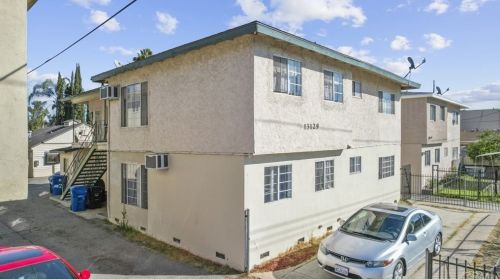 13127 Vanowen St, North Hollywood, CA 91605-4706