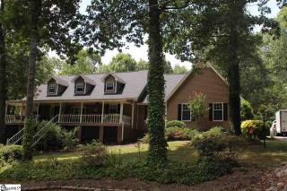 300 Cannon Ln, Taylors, SC 29687-4827