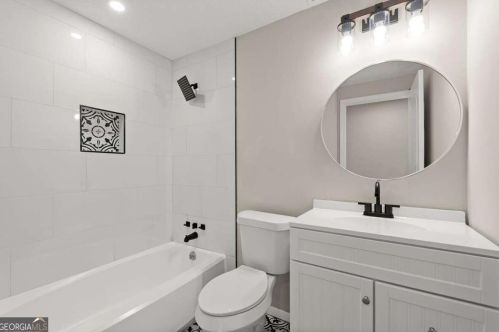 4992 Stone Trce, Stone Mountain GA  30083-6008 exterior