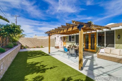 5551 Gala Ave, San Diego CA  92120-1807 exterior