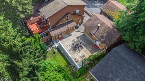 19 Sylvan Way, West Milford Lakes, NJ 07480-1328