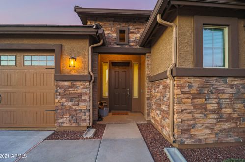 17384 Gambit Trl, Sun City, AZ 85387-1110