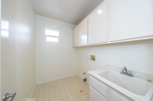 569 Masters Cir, Brea CA  92821-6144 exterior