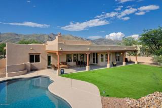10432 Placita Guanajuato, Tucson, AZ 85749-6102