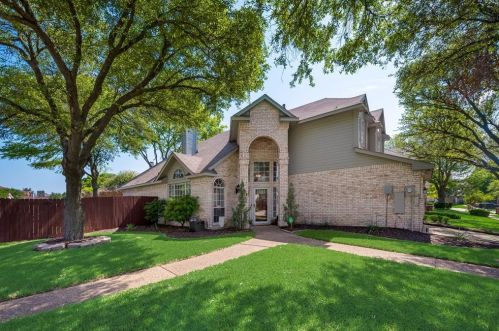 1316 Berkeley Ct, Plano, TX 75023-1913