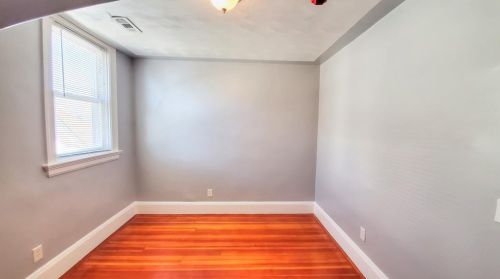 165 Norwood Ave, Providence, RI 02905-3900