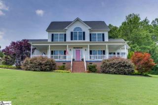 100 Hounds Tooth Ct, Easley, SC 29642-7819