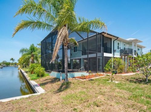 4727 Swordfish St, Bonita Springs FL  34134-7116 exterior