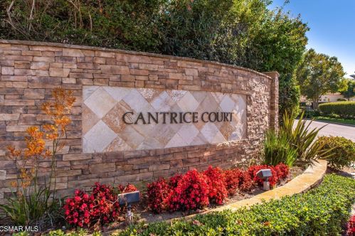 605 Jubilee Ln, Simi Valley, CA 93065-7094