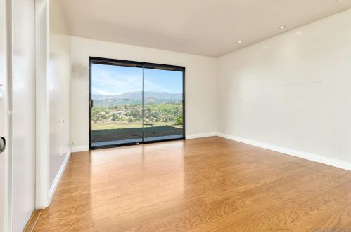 30643 Rolling Hl Dr, Valley Center CA 92082-3350 exterior