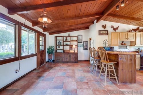 8968 Rocket Ridge Rd, Lakeside CA  92040-4925 exterior