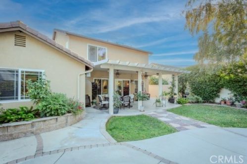 33068 Regina Dr, Temecula CA  92592-1472 exterior