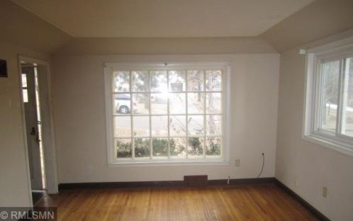 823 Elm St, Hudson WI  54016-1758 exterior