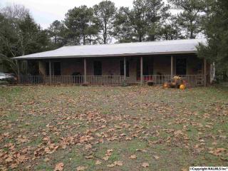 572 Oak Grove Rd, Horton, AL 35980-9785
