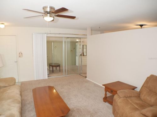 720 Indian Wells Ave, Ruskin, FL 33573-5535