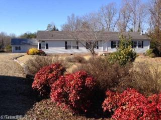 190 Beauchamp Rd, Winston Salem, NC 27106-9708