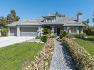 2222 Lucerne Ct, Henderson, NV 89014-4906