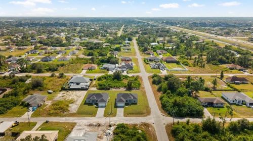 2929 3rd St, Lehigh Acres FL  33936-1875 exterior