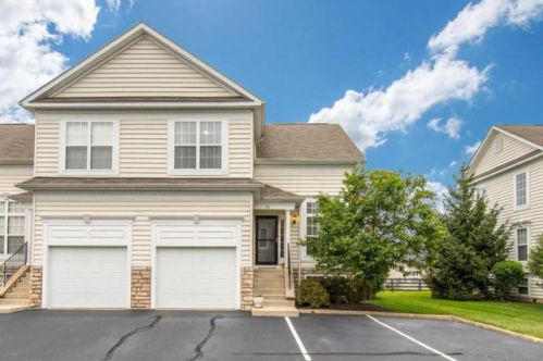 311 Hemlock Ravine Dr, Blacklick, OH 43004-8297