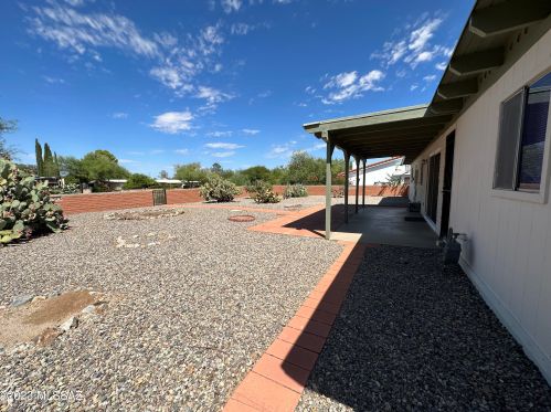 120 Calle Melendrez, Green Valley AZ  85614-3723 exterior