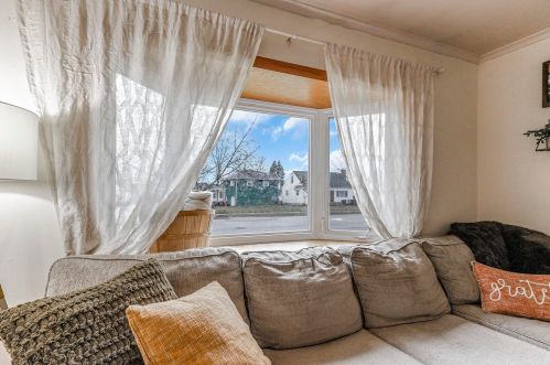 2804 Columbus St, Darbydale OH  43123-2863 exterior