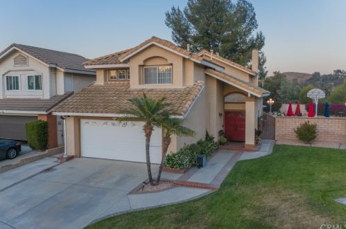 14491 Autumn Hill Ln, Chino Hills, CA 91709-1705