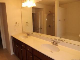 15635 Canmore St, Charlotte NC  28277-4151 exterior