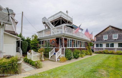 653 Lake Ave, Point Pleasant Beach, NJ 08742-0050