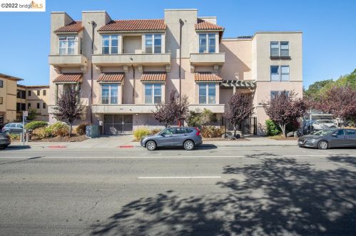 426 27th St, Oakland, CA 94612-2466