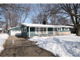 808 Gruenwald Ave, Oshkosh, WI 54901-2241