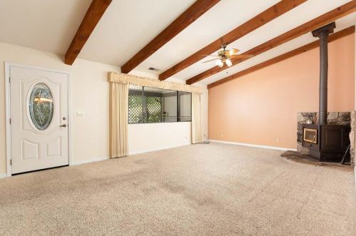 209 Fairhill Dr, Oroville, CA 95966-9504