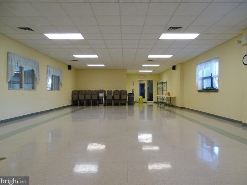 131 Furlong Way, Red Lion PA 17356-8776 exterior