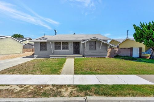 7488 El Chino Cir, Buena Park, CA 90620-1720